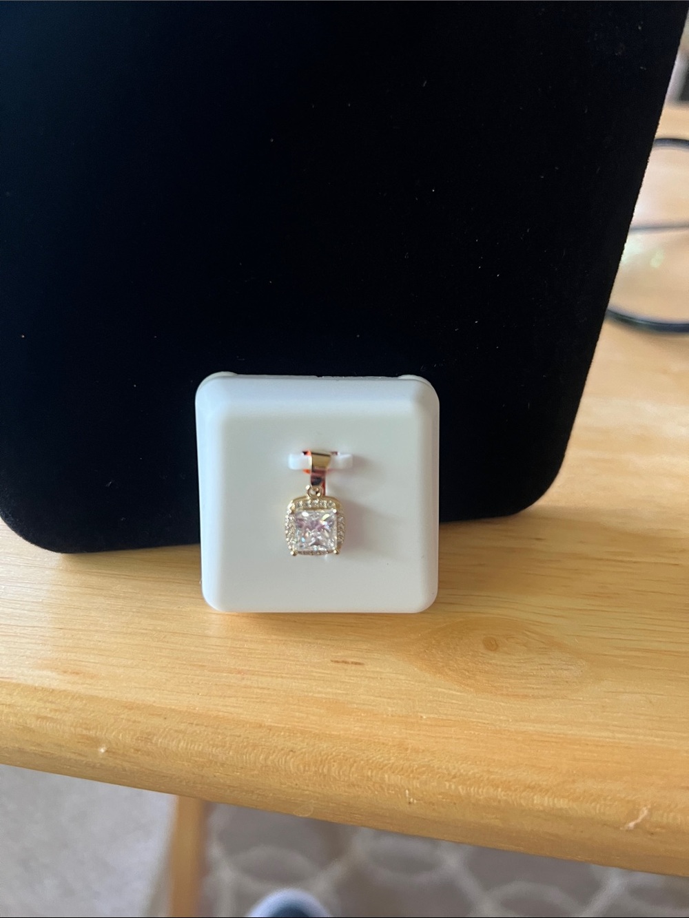 925 sterling silver moissanite pendent